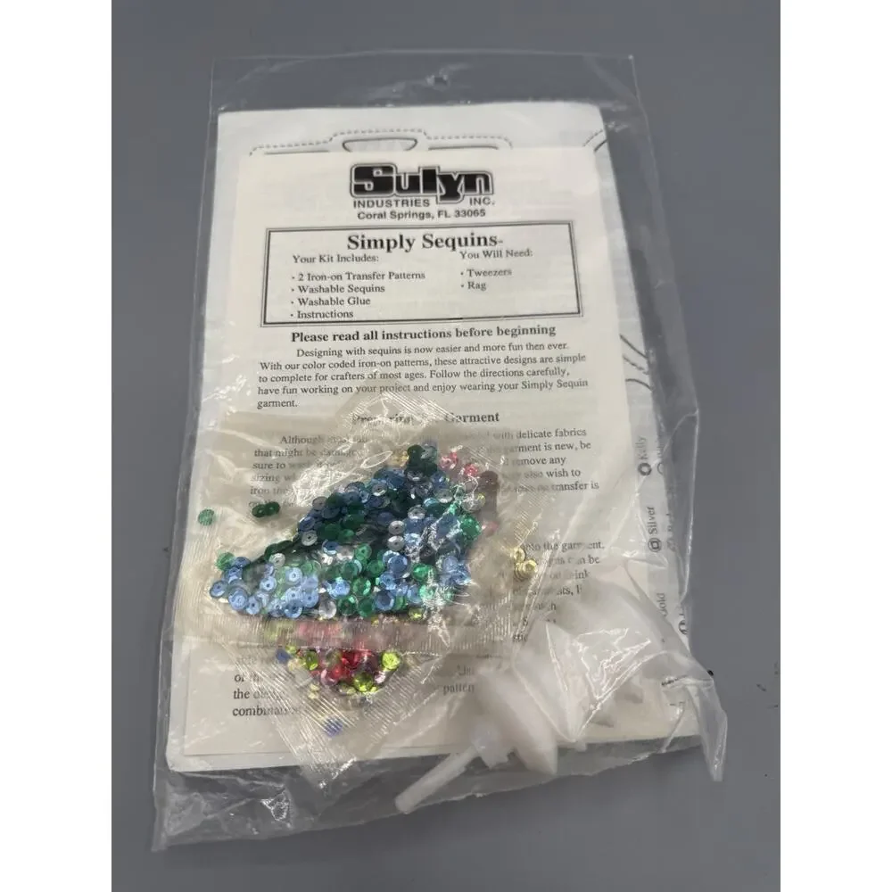 Sulyn Simply Sequins Christmas Assortment Iron-On Craft Kit 6232 USA